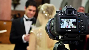 Сколько стоит фотограф на свадьбу в Москве | Цена сыра